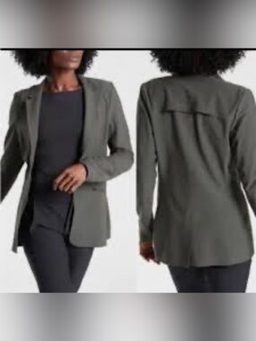 Athleta Microfiber Blazer. Single Front Snap. EUC. Size 8 Brownish Gray
